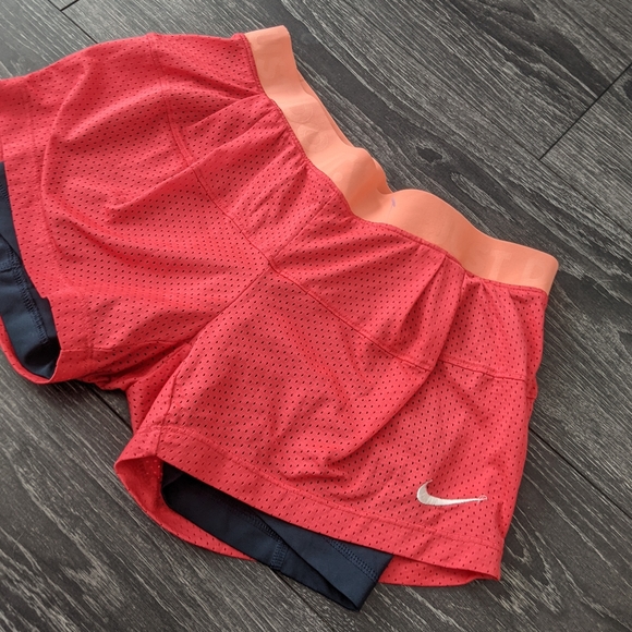 NIKE - DRI-FIT 2 in 1 short - Picture 6 of 11